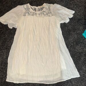 White Just Found Size 2X Dress